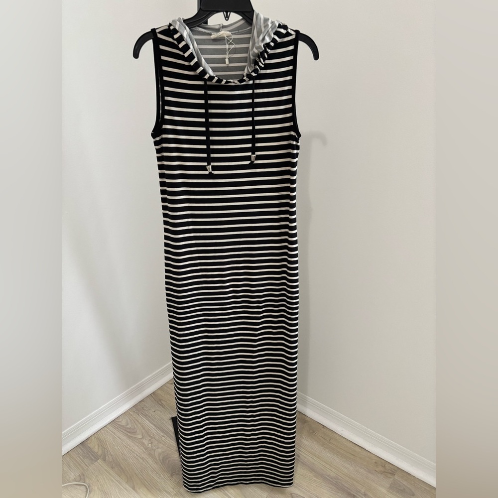 Beach by exist  Black & White Striped Maxi Dress